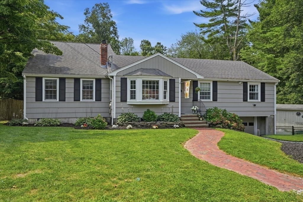 31 Rayfield Rd Property Photo 3