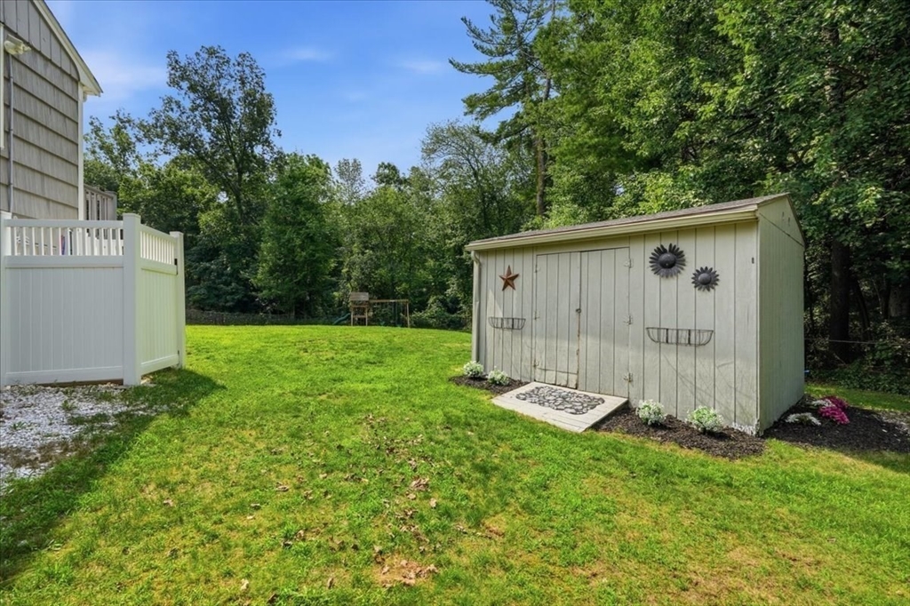 31 Rayfield Rd Property Photo 35
