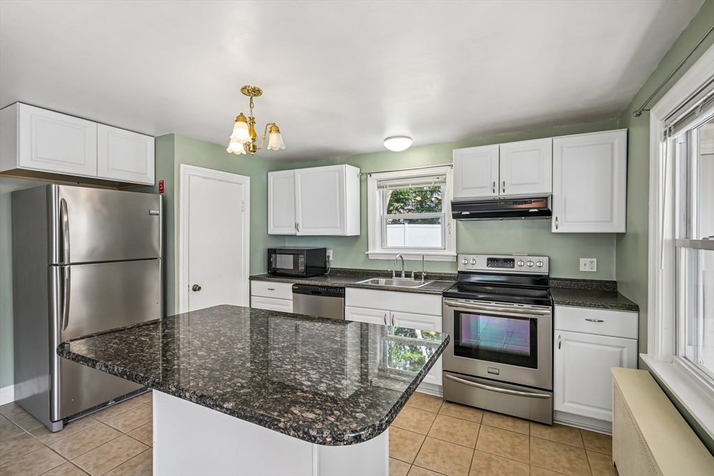 19 Walworth Street Property Photo 13