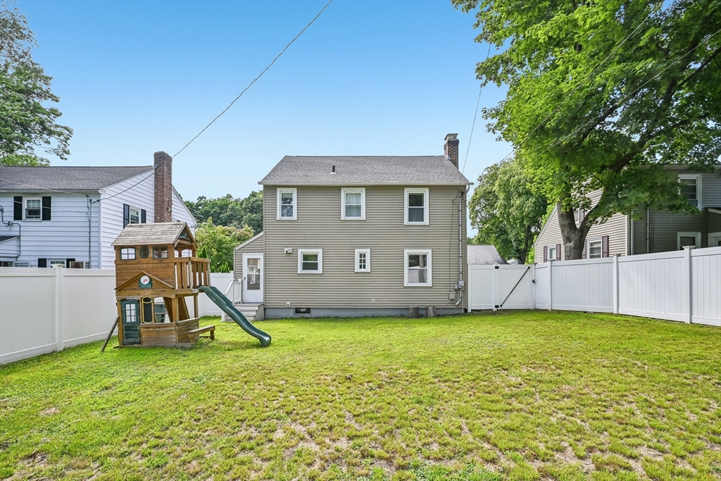 19 Walworth Street Property Photo 37