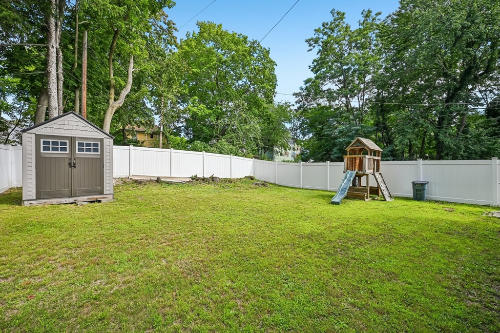 19 Walworth Street Property Photo 38