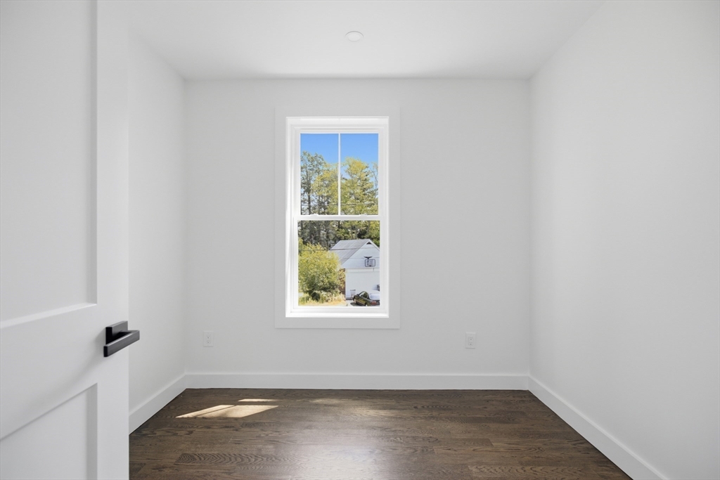 61 Mcalee Ave Property Photo 22