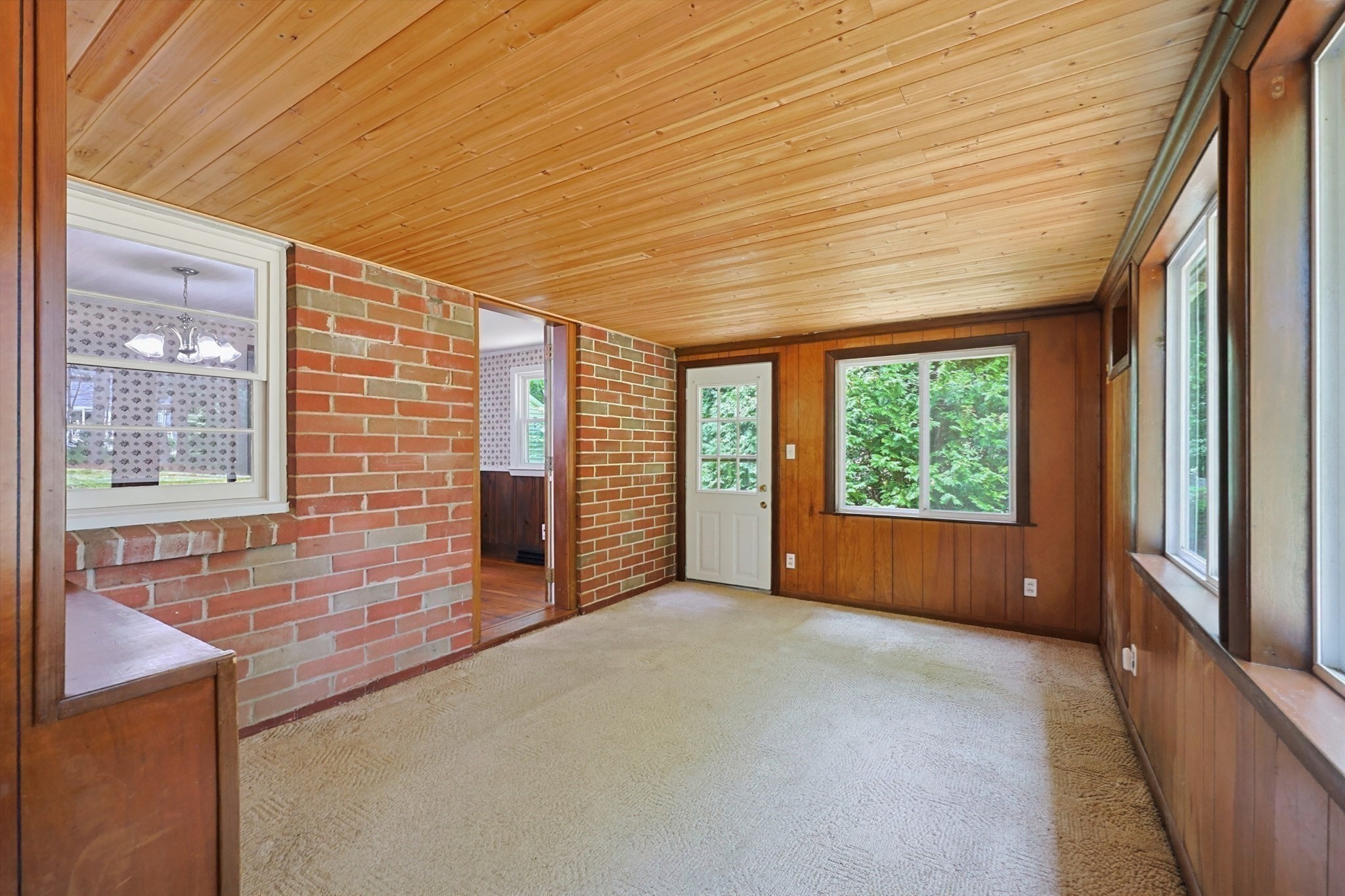 214 School Street Property Photo 25