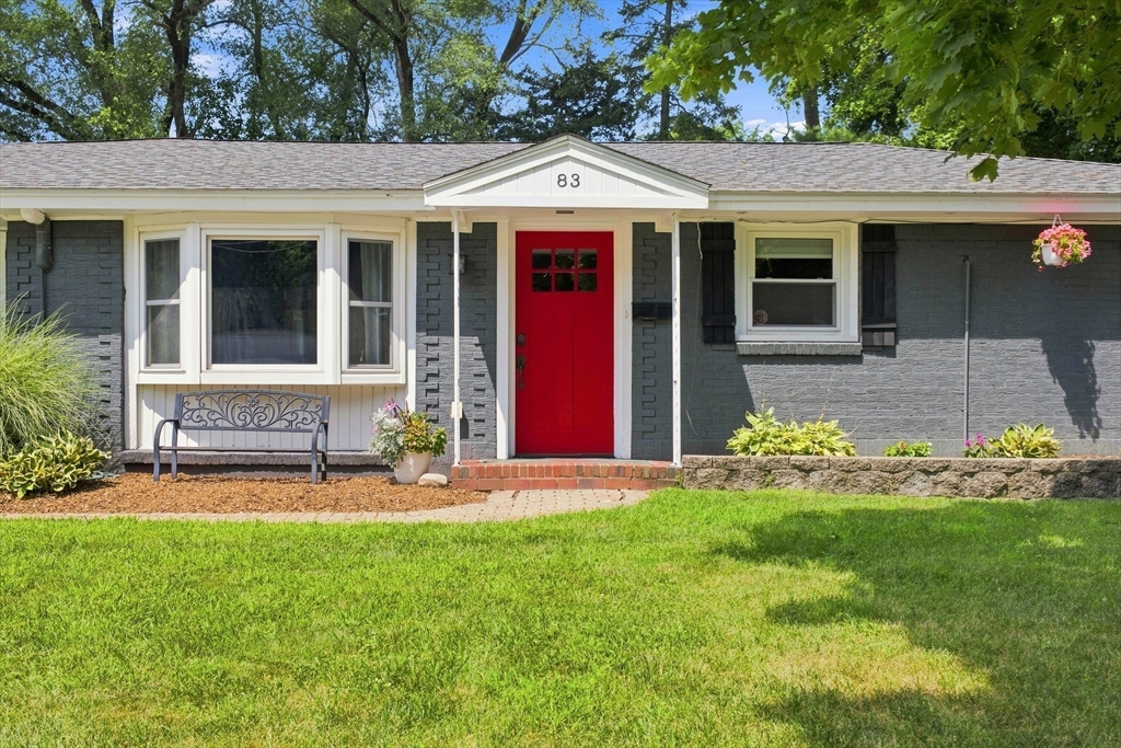 83 Simpson Drive Property Photo 2