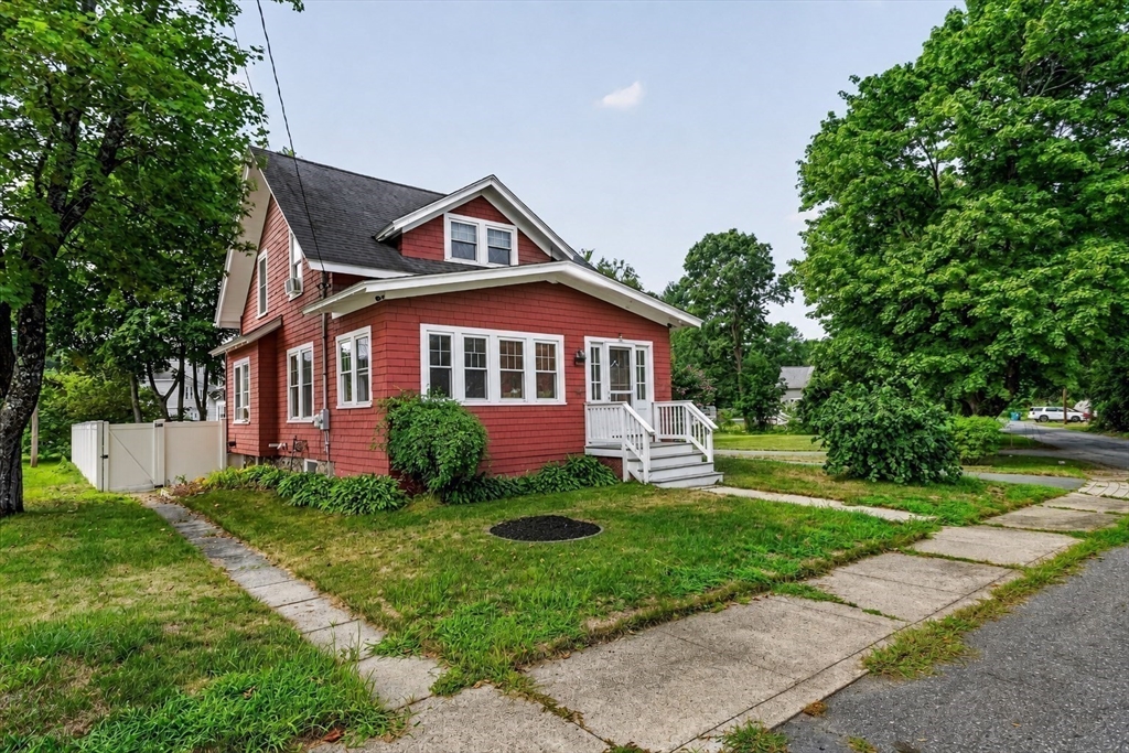 28 Twombley Ave Property Photo 2