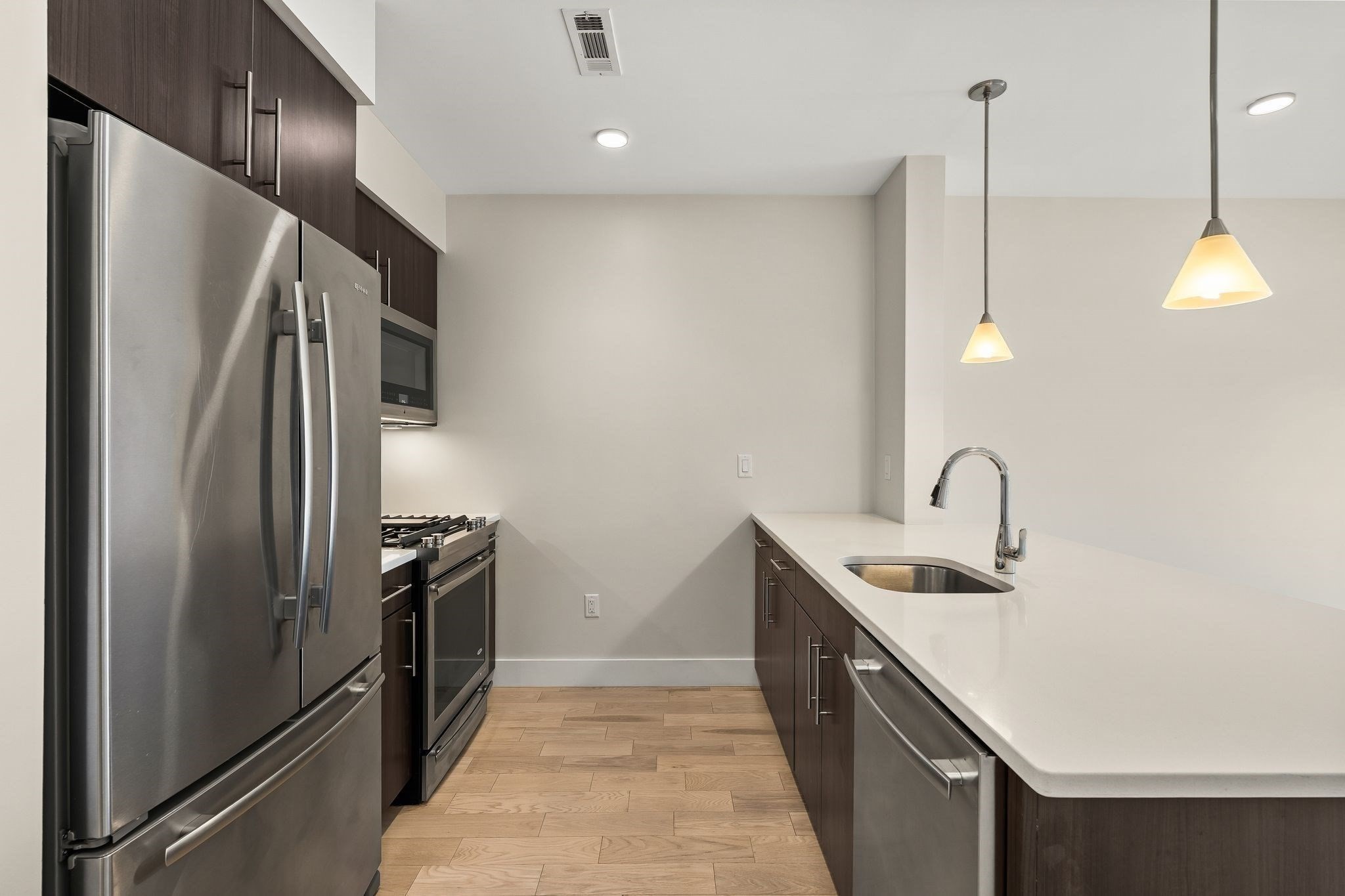 1975 Massachusetts Ave # 302 Property Photo 7
