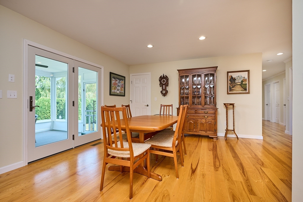 420 Hadley Rd Property Photo 6