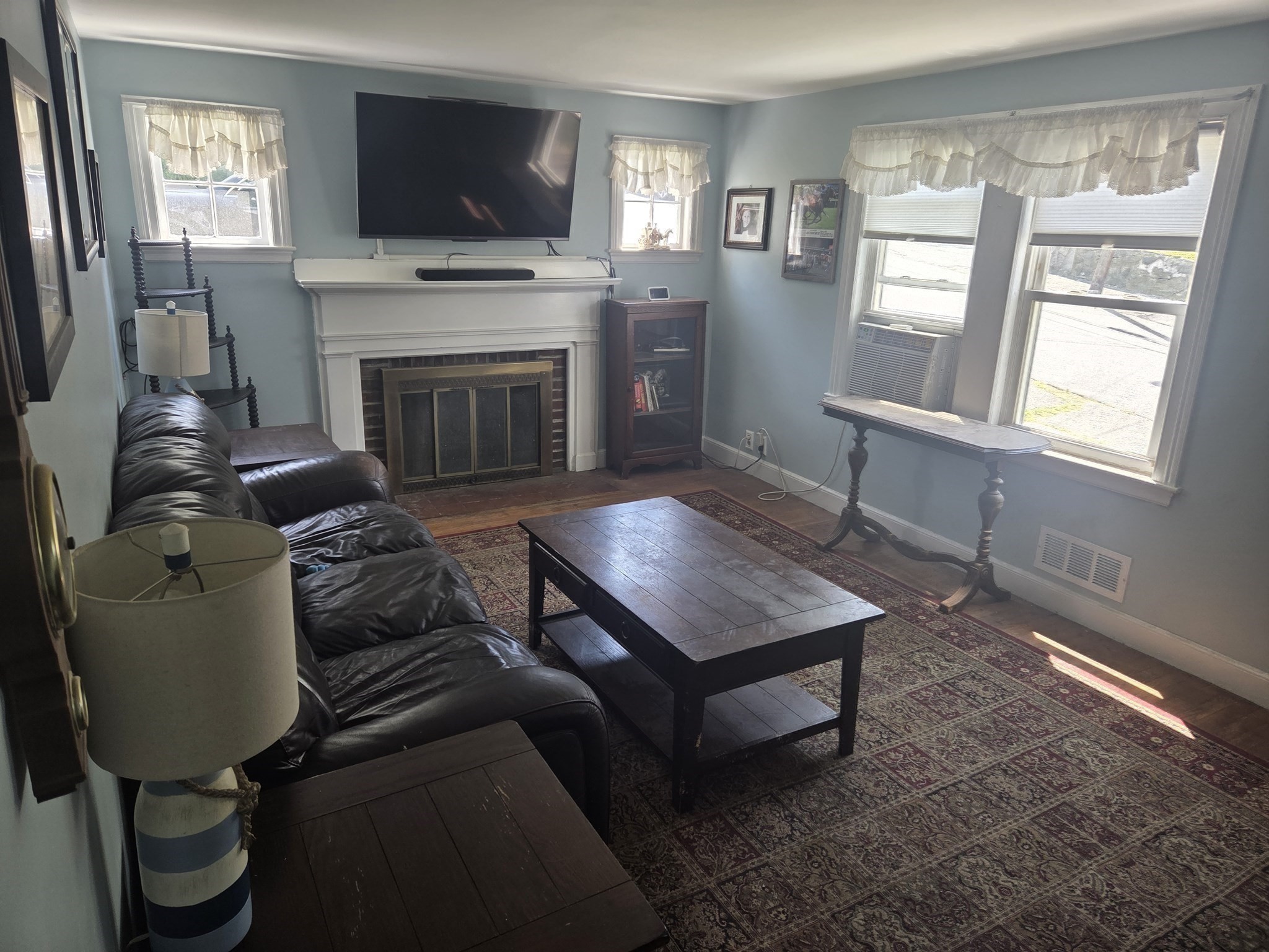 10 Duke Street Property Photo 8