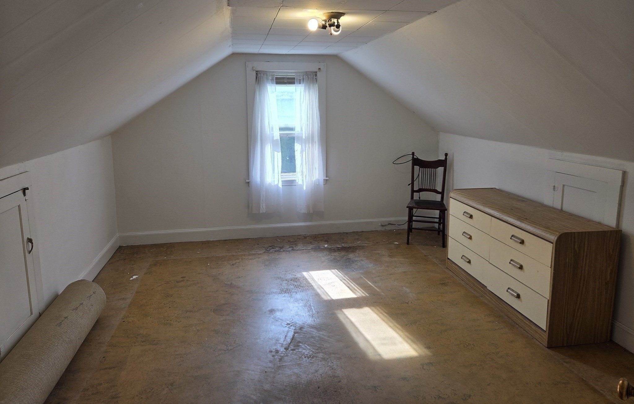 10 Duke Street Property Photo 15