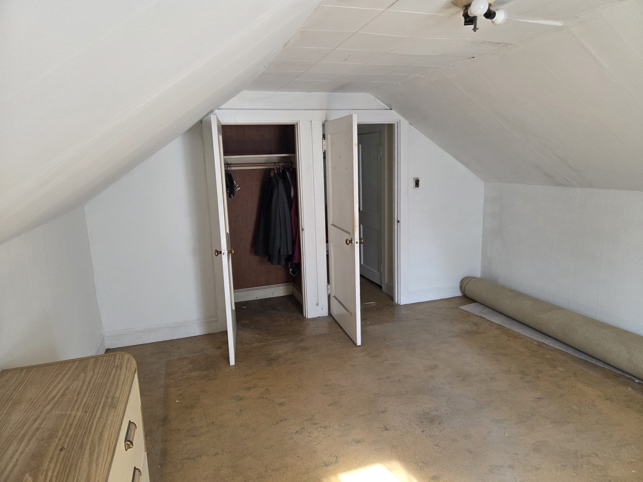 10 Duke Street Property Photo 17
