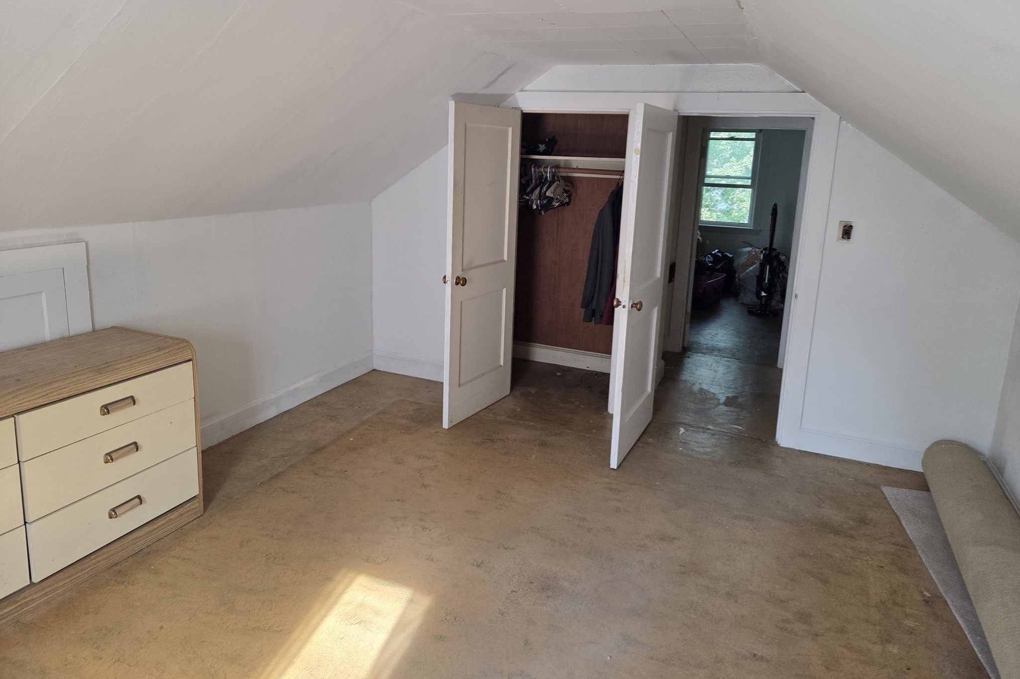 10 Duke Street Property Photo 18