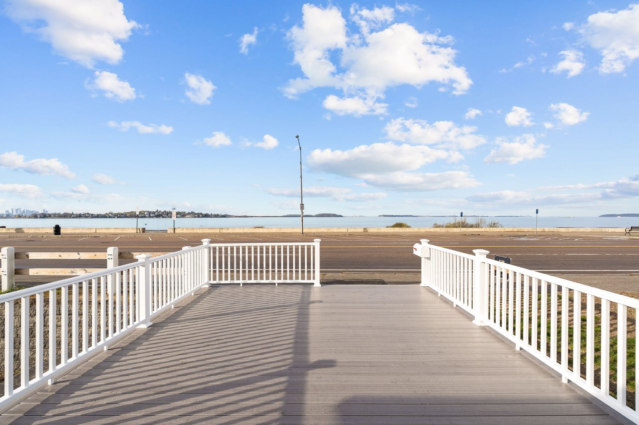 851 Quincy Shore Dr Property Photo 4
