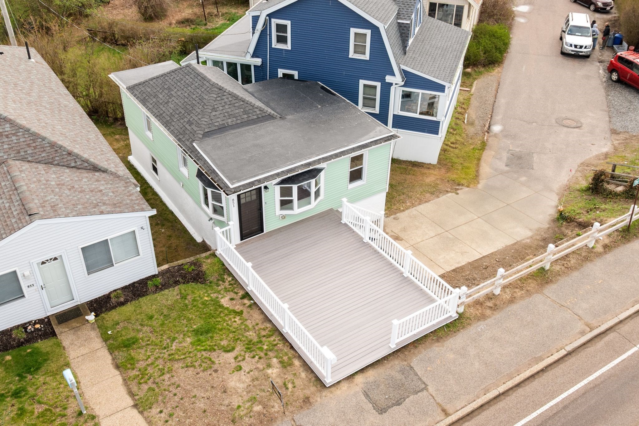 851 Quincy Shore Dr Property Photo 5