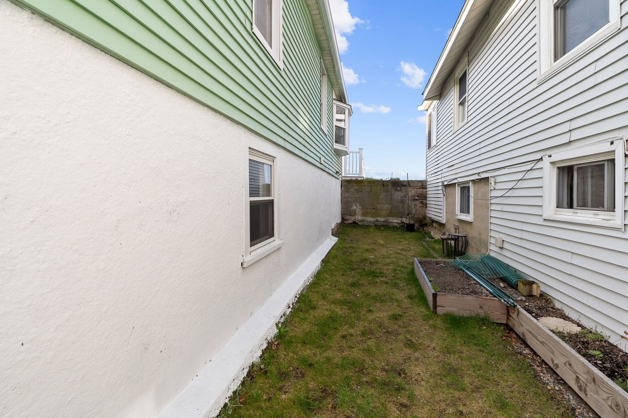 851 Quincy Shore Dr Property Photo 39