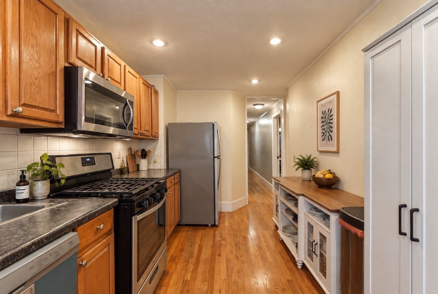 66 Beacon St # 1 Property Photo 8