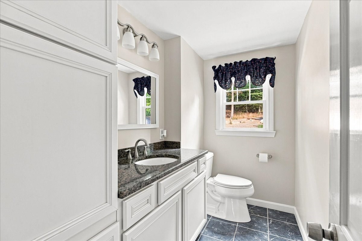 259 Water St Property Photo 18