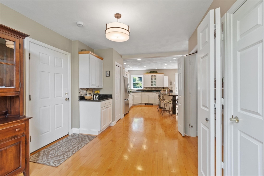 94 Central St Property Photo 18