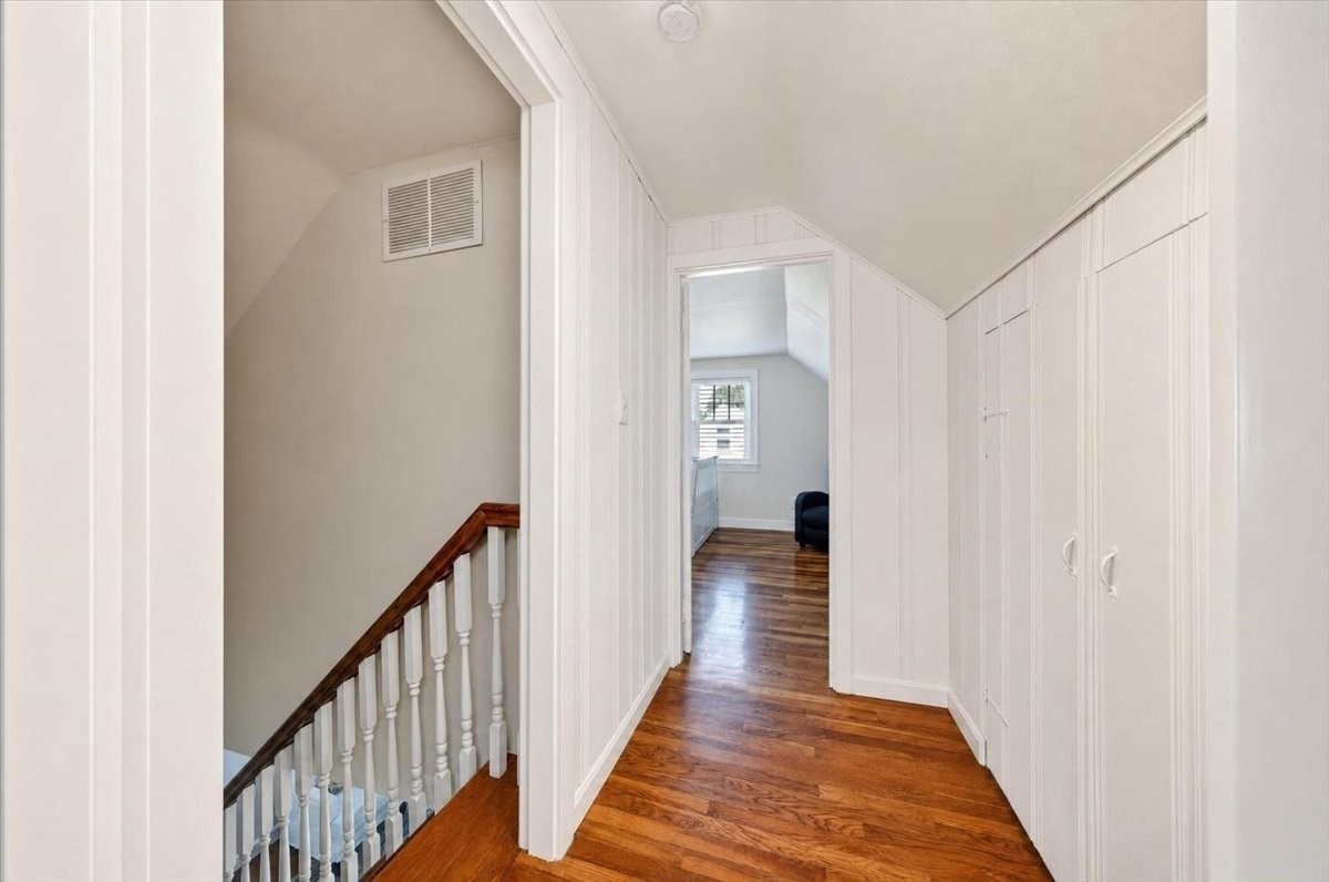 39 Gerard Rd Property Photo 14