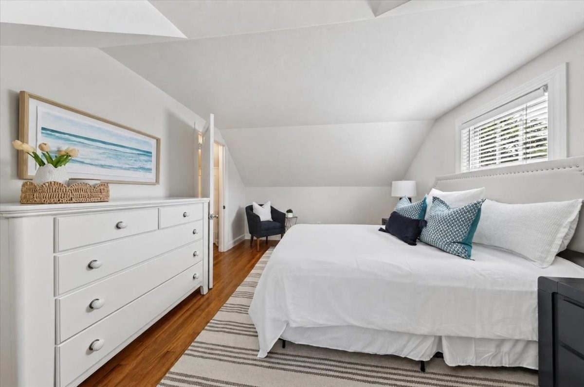 39 Gerard Rd Property Photo 16