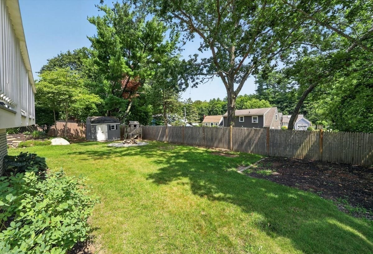 39 Gerard Rd Property Photo 21