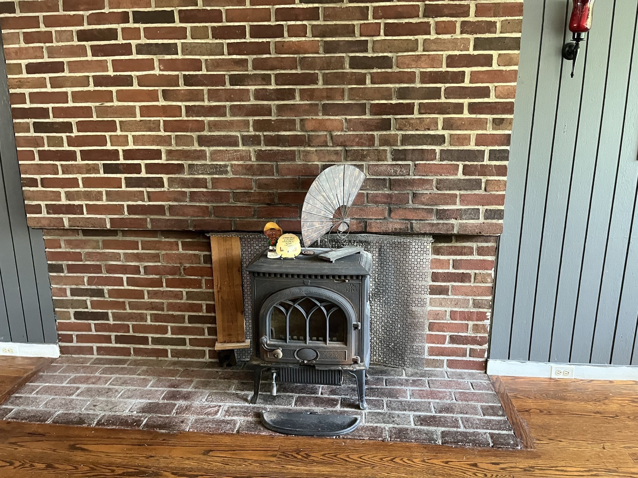 41 Iroquois Street Property Photo 11
