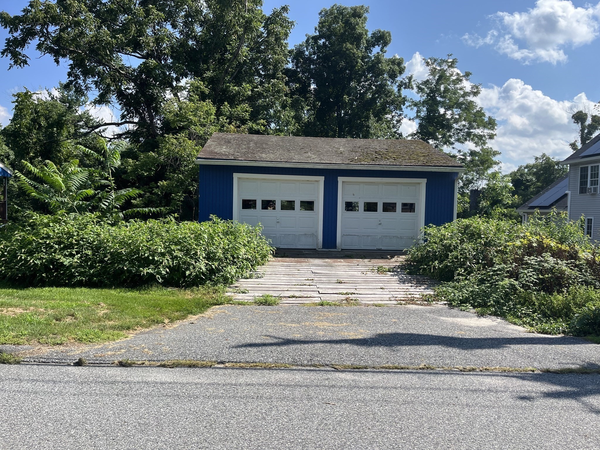 41 Iroquois Street Property Photo 40