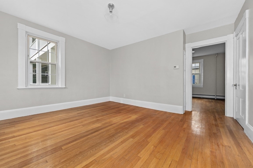 48 Franklin St Property Photo 7