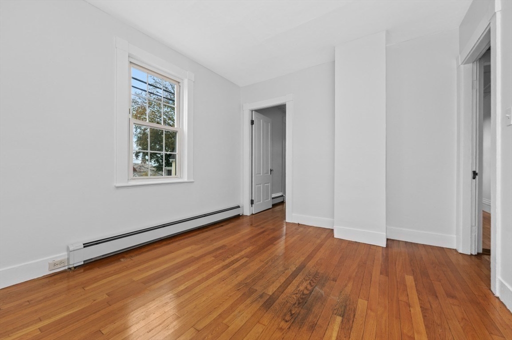 48 Franklin St Property Photo 12