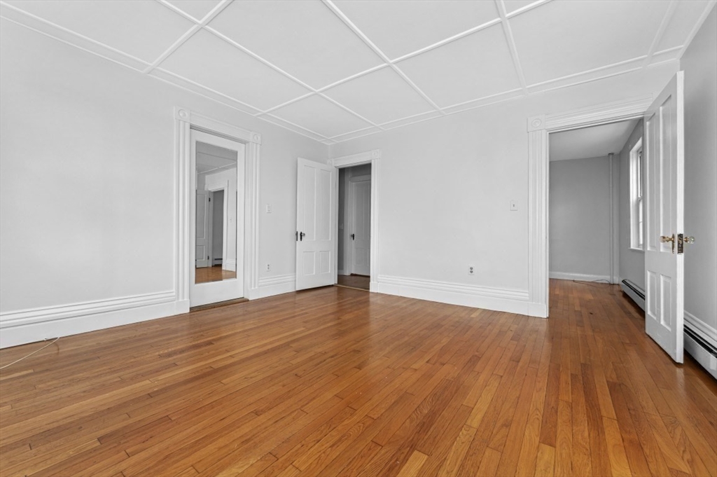 48 Franklin St Property Photo 13