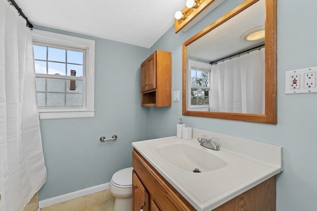 48 Franklin St Property Photo 25