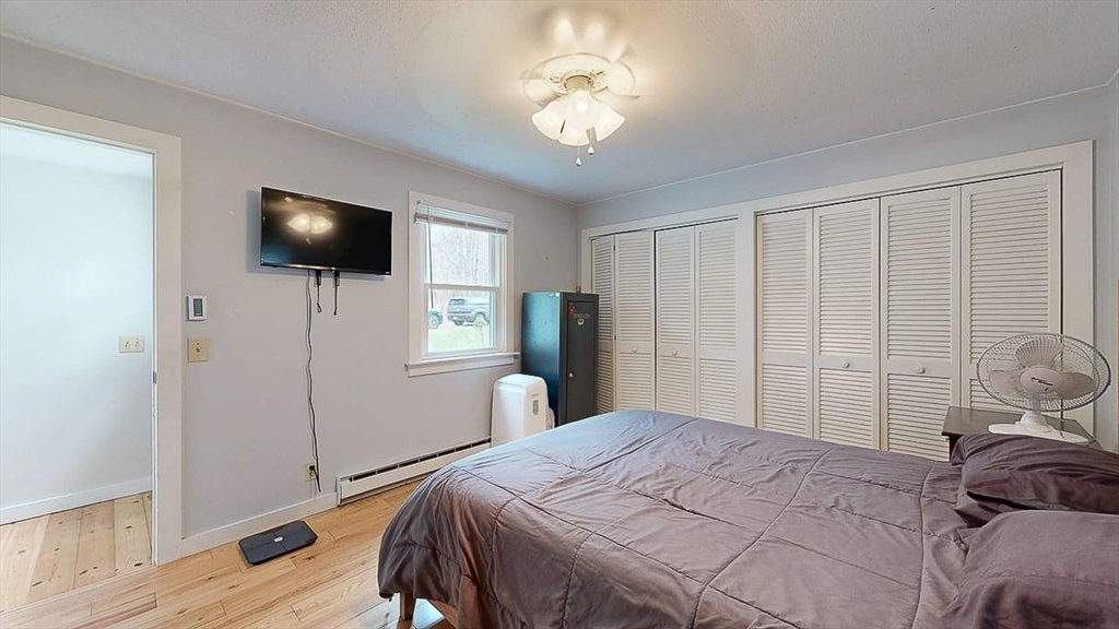 8 Juniper St Property Photo 14