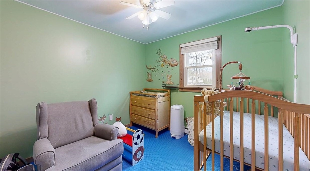 8 Juniper St Property Photo 20