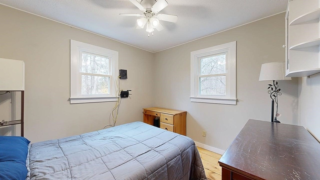 8 Juniper St Property Photo 21