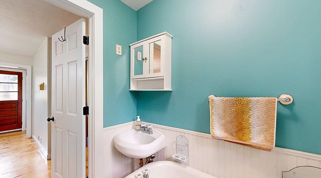 8 Juniper St Property Photo 24