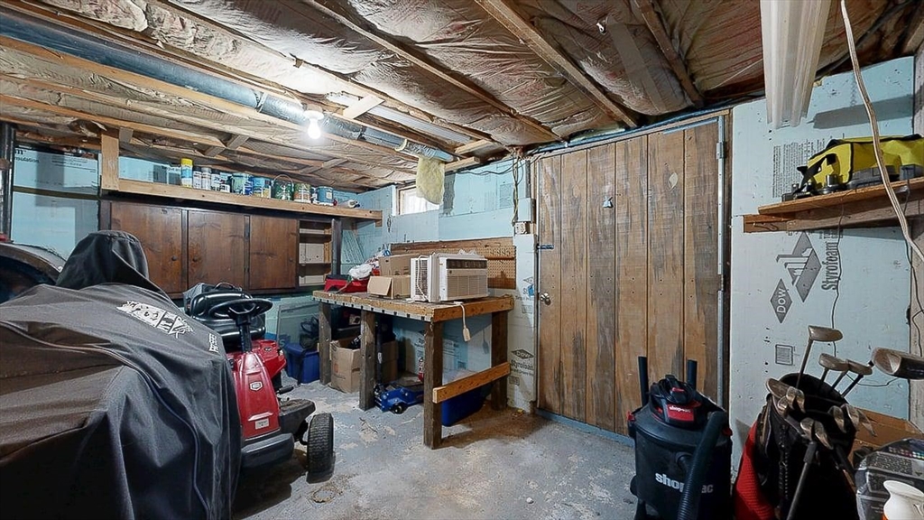 8 Juniper St Property Photo 34