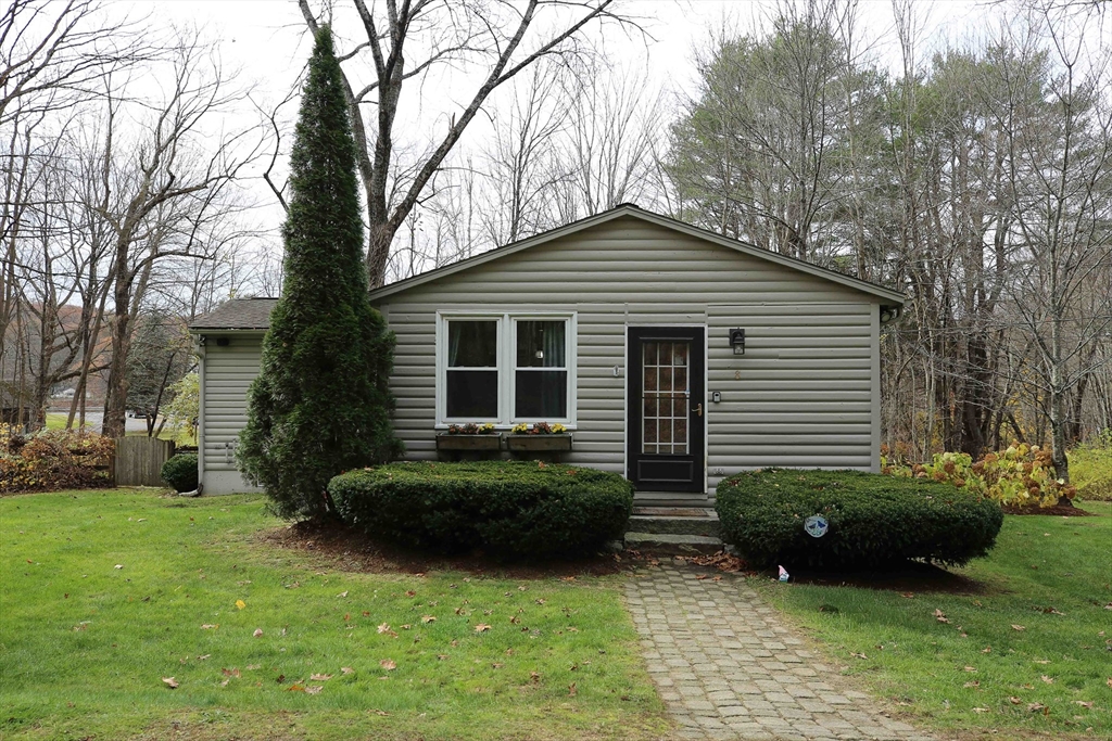 8 Juniper St Property Photo 42