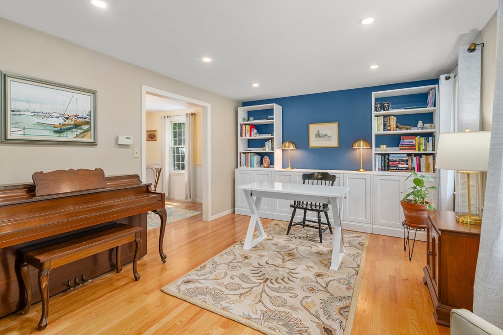 1476 Washington St Property Photo 12