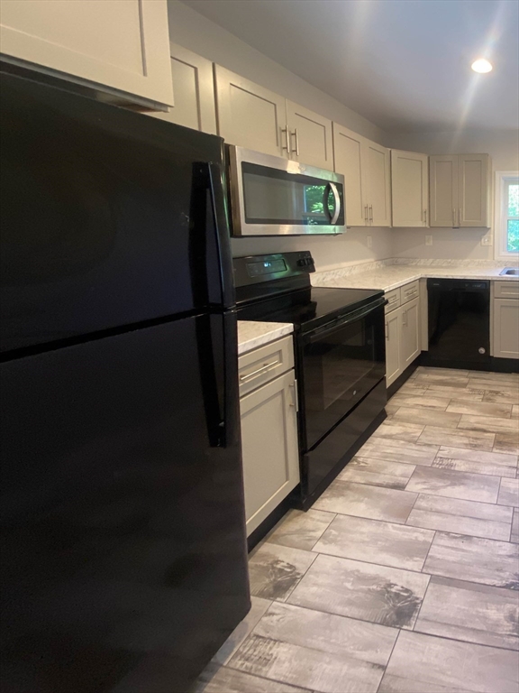 6 Carter Street Property Photo 10