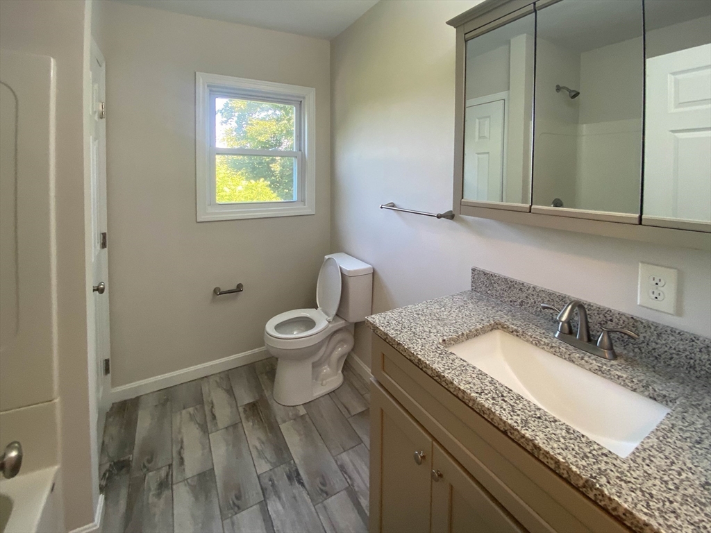 6 Carter Street Property Photo 25