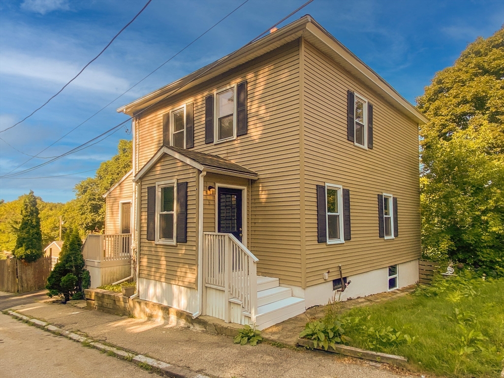6 Carter Street Property Photo 32