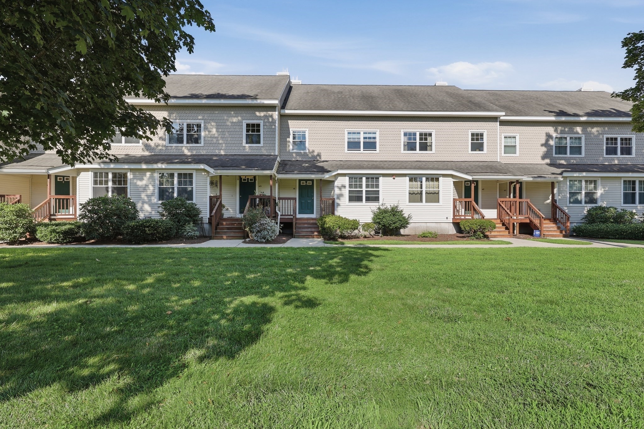 6 Mayberry Drive Property Photo 1