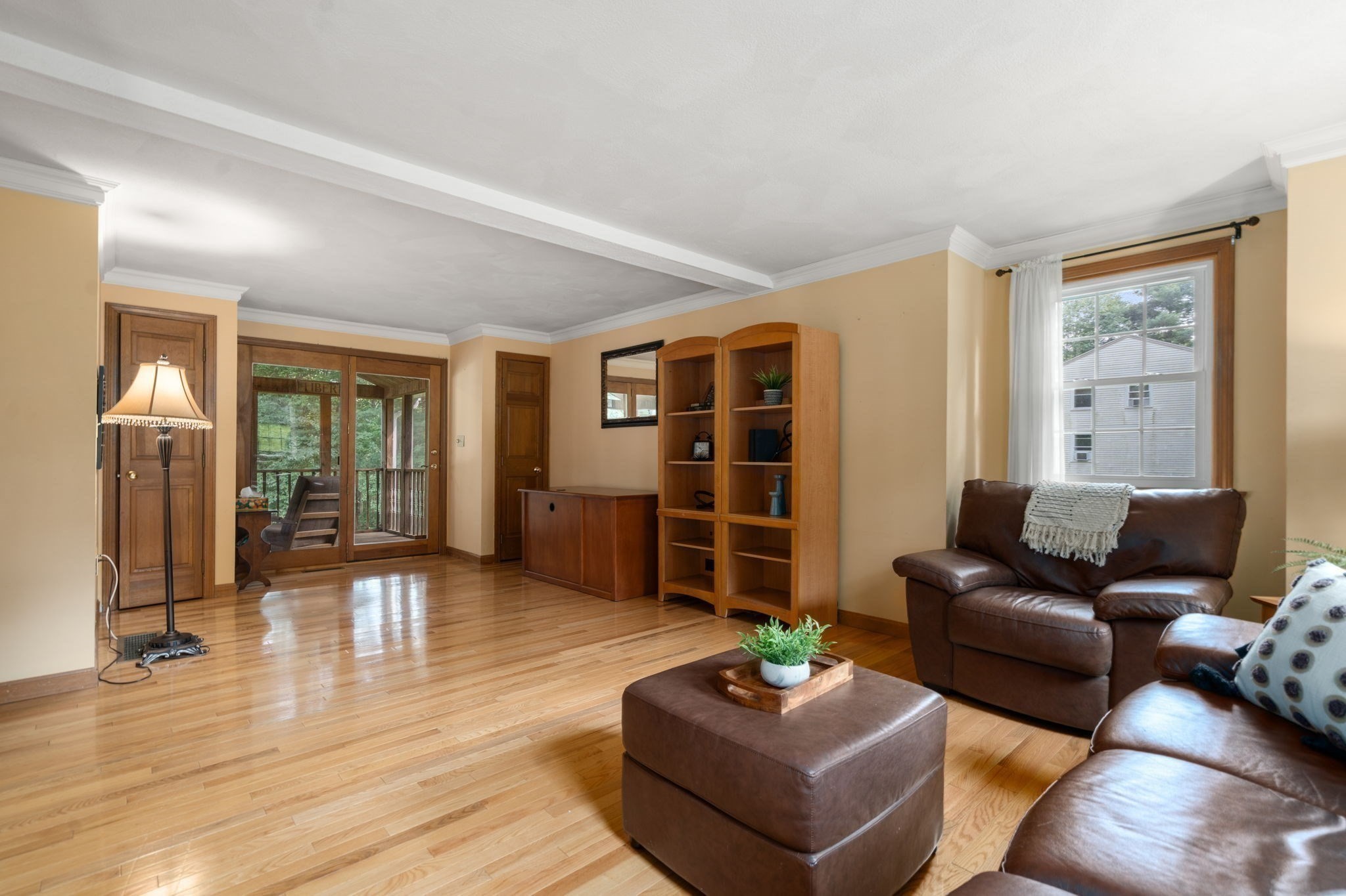 27 Irene Ave Property Photo 16