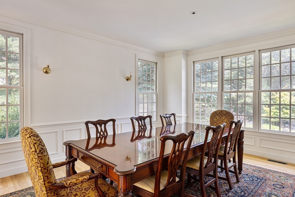 5 Wellington Way Property Photo 10