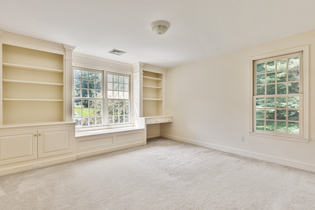 5 Wellington Way Property Photo 28