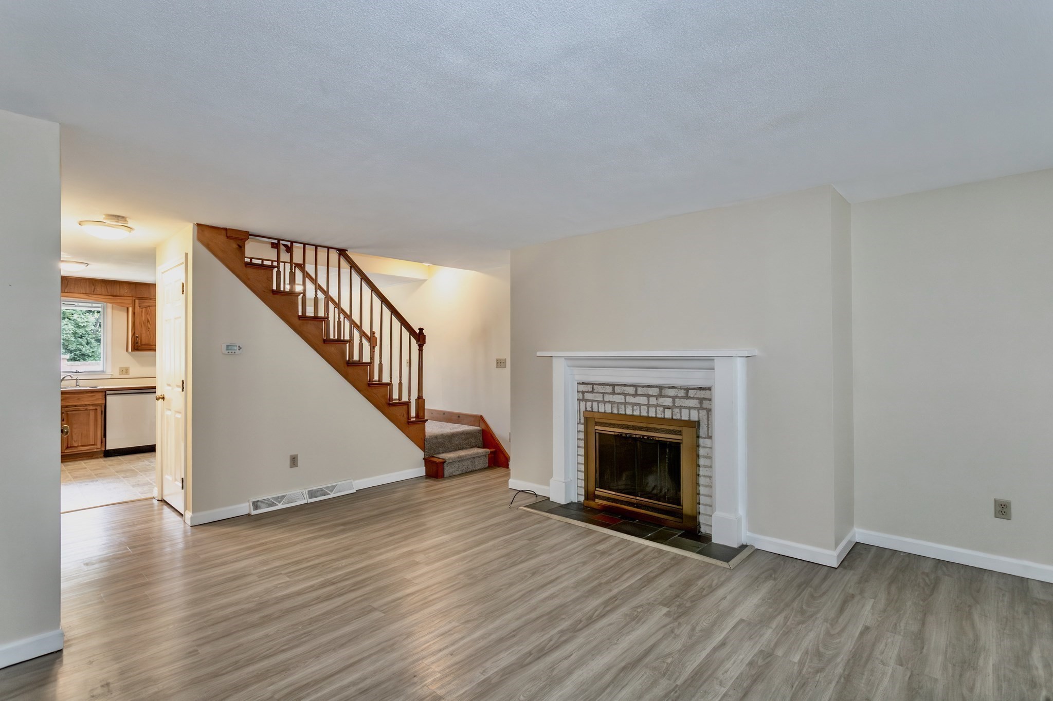 3 Mansion Woods Drive # G Property Photo 4