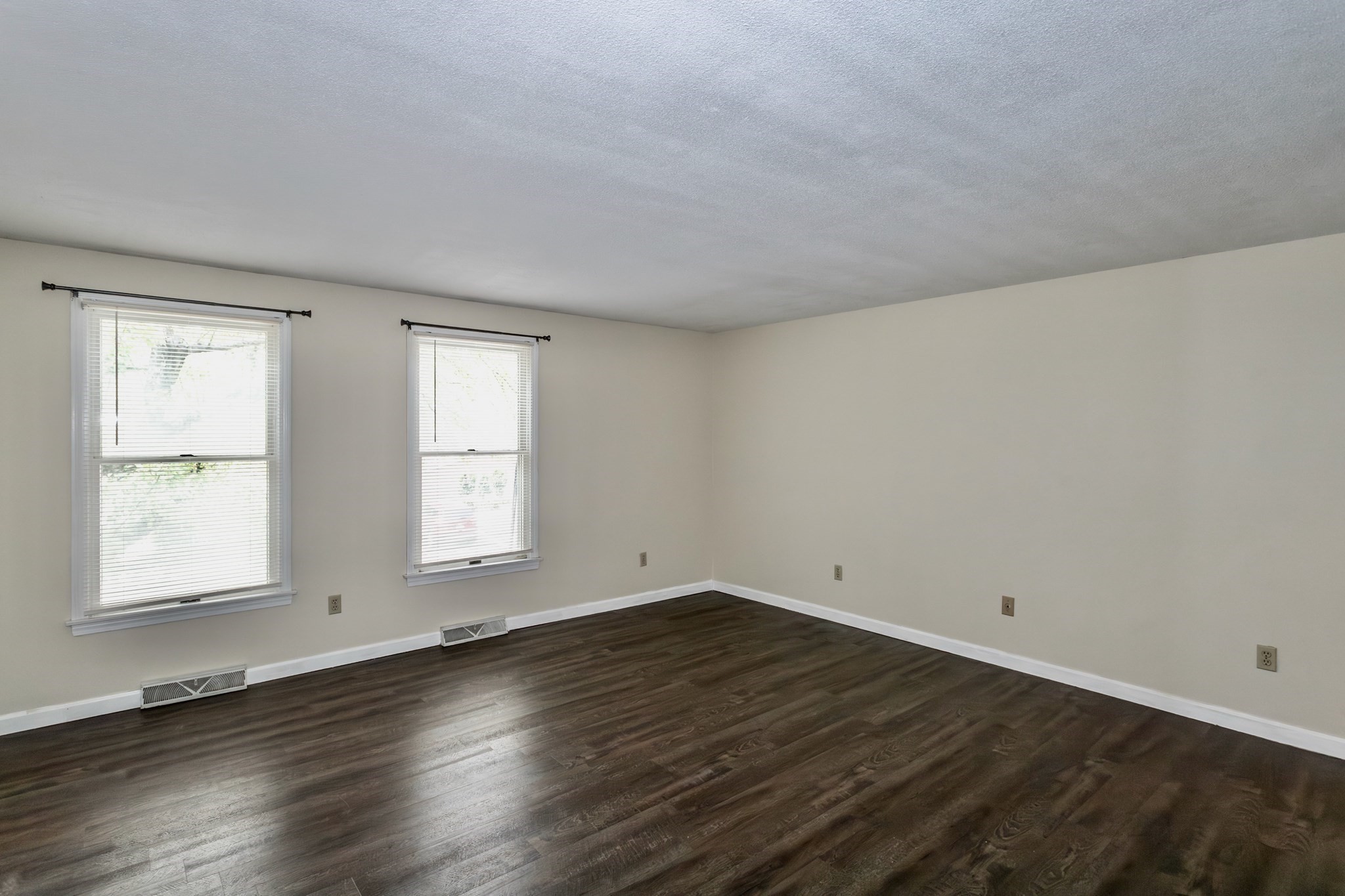 3 Mansion Woods Drive # G Property Photo 17