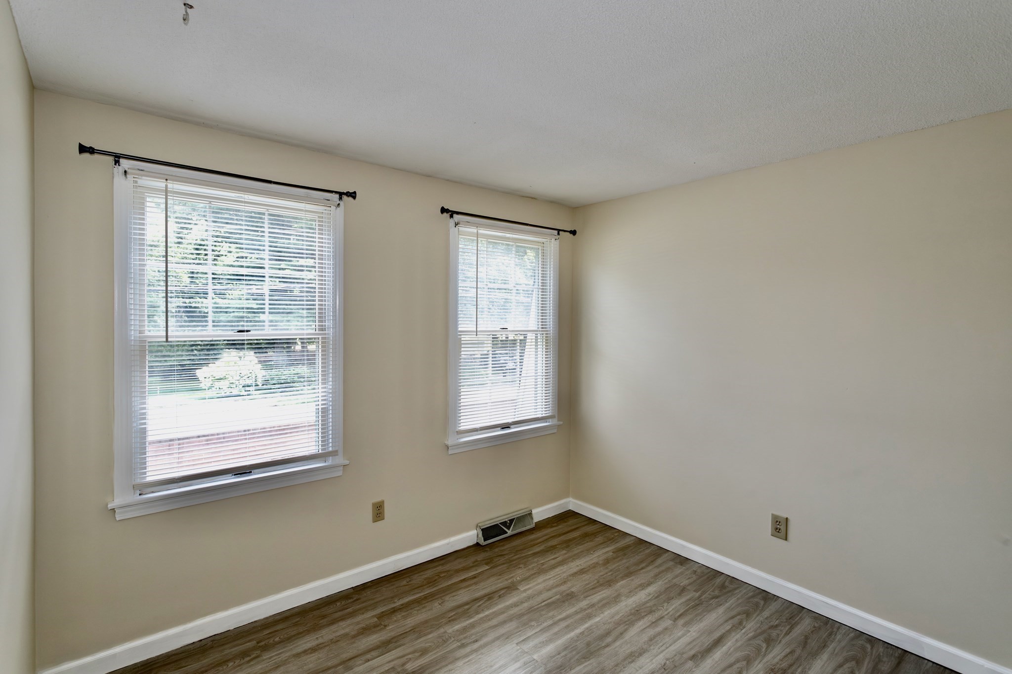 3 Mansion Woods Drive # G Property Photo 20