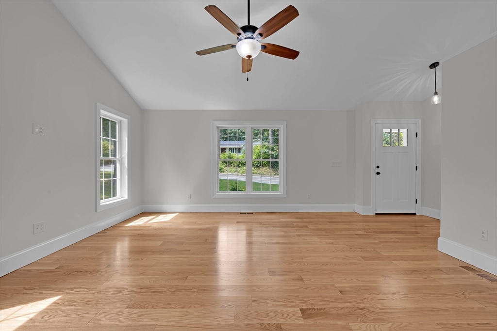 6 Depot St Property Photo 6
