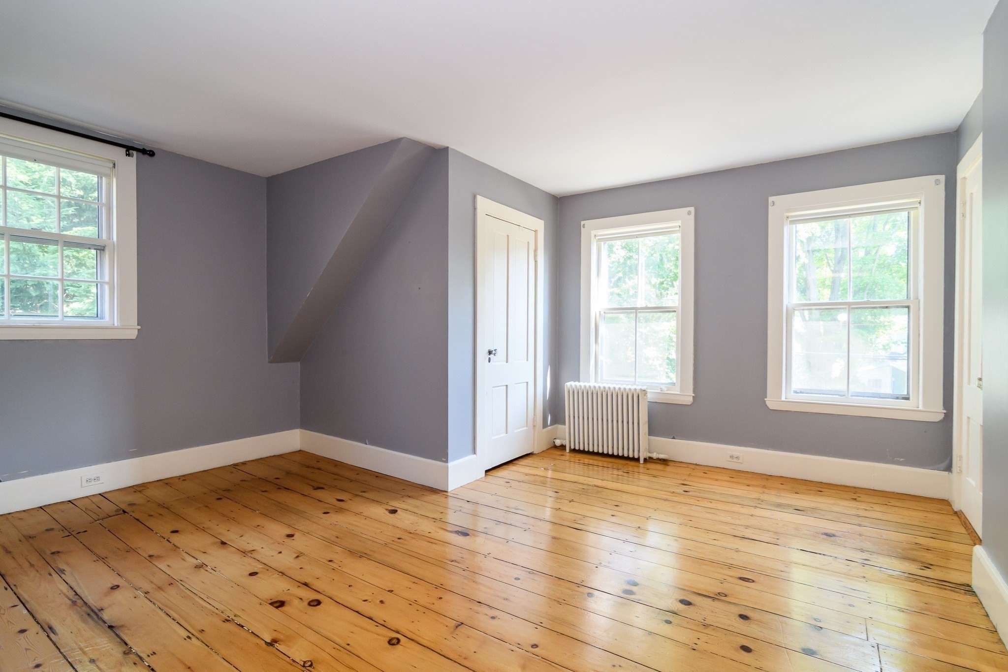 29 Cottage Street Property Photo 8