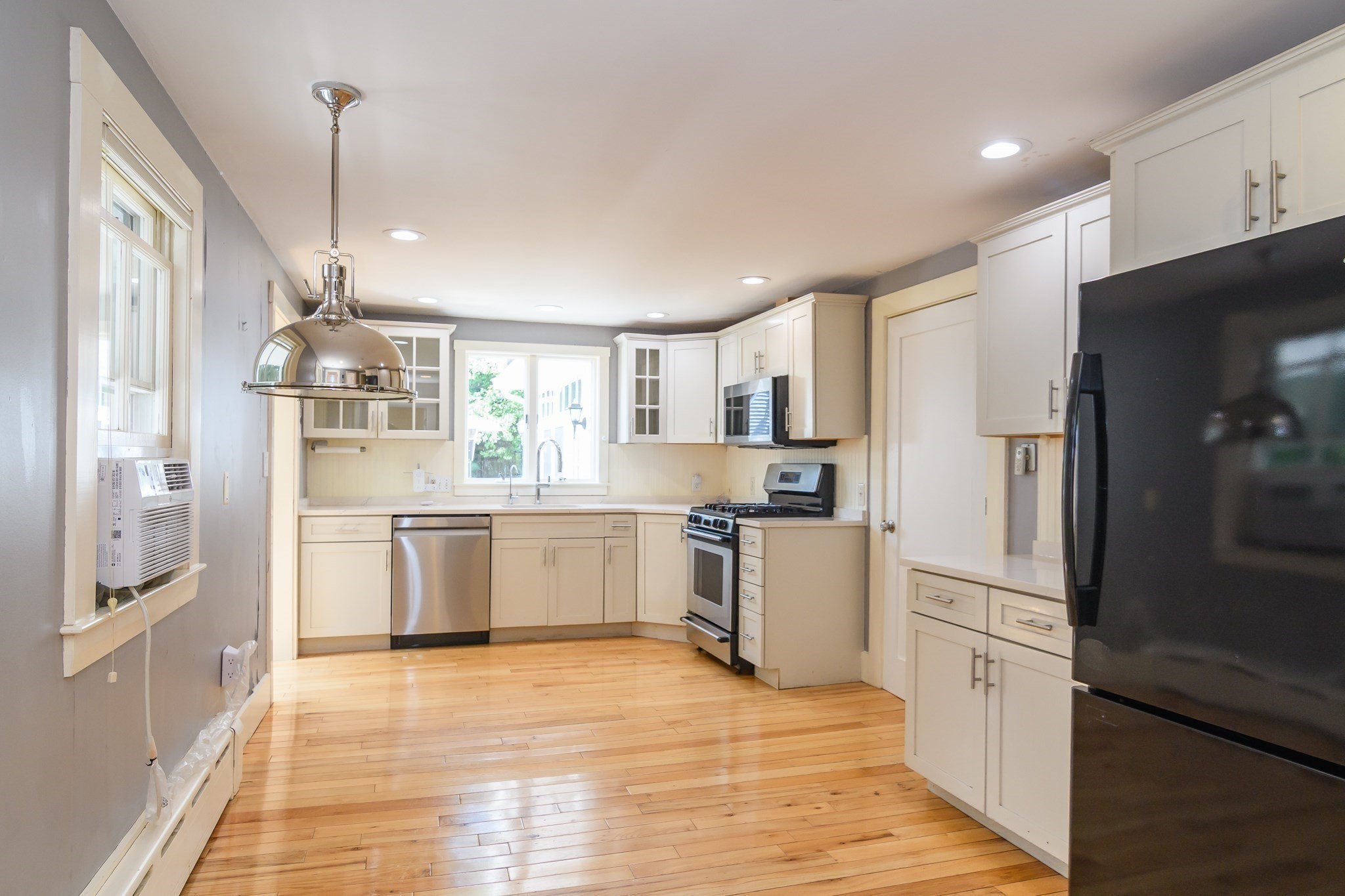 29 Cottage Street Property Photo 14